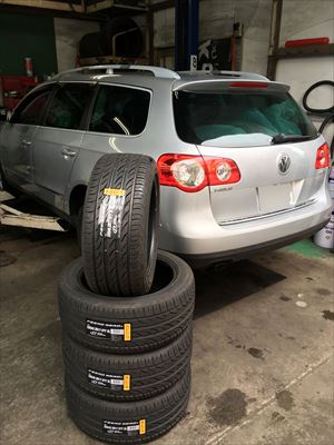 VW パサート　タイヤ交換